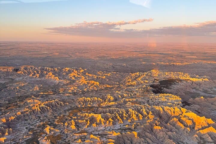 Ultimate Small Plane Aerial Tour Over Badlands National Park photo 4