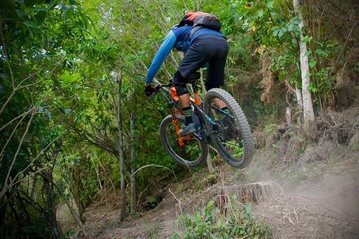 Half-Day Nelson Electric Mountain Bike Rental: 4-Hour eMTB on Codgers and Coppermine Trails photo 4