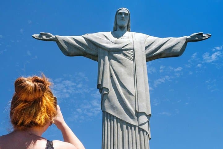 Full-Day Rio de Janeiro Landmarks Tour — Christ the Redeemer, Sugarloaf & Maracanã photo 3