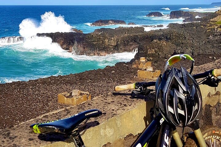 Guided Mountain Biking in Mauritius: Forest Trails, Coastal Cliffs & Lava Tubes photo 6