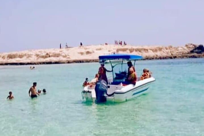 Djerba 1.5-Hour Dolphin Cruise with Swimming in Turquoise Waters photo 2