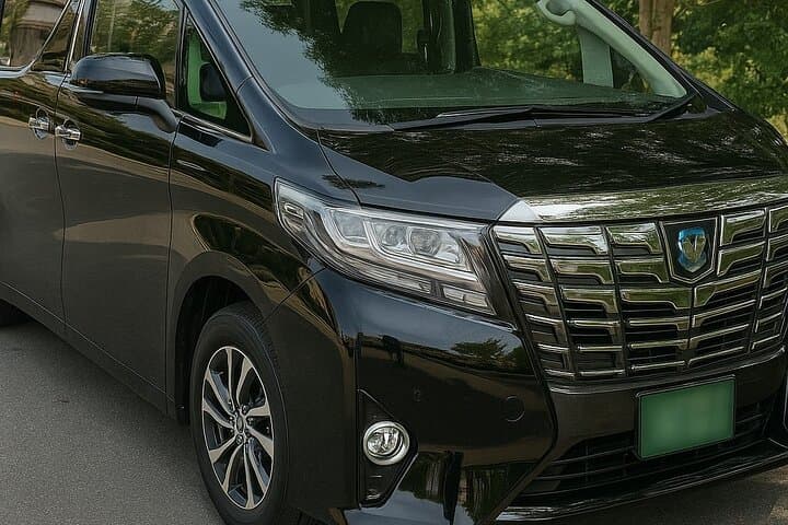 Private Tokyo Car Tour: Shibuya, Harajuku & Ebisu — Customize Your Day photo 2