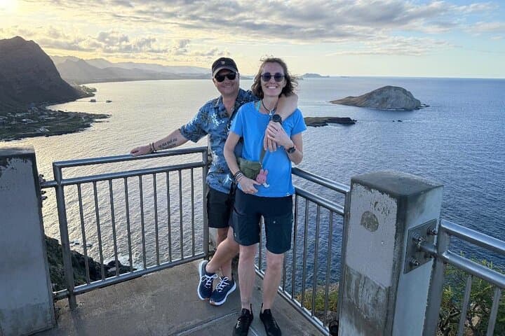 Makapu'u Point Lighthouse Guided Hike: Waikiki Coastal Walk and Whale Watching photo 4