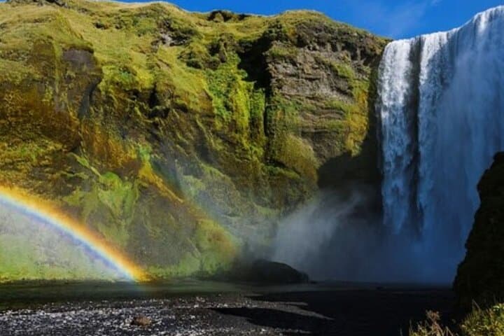 Golden Circle and Waterfalls Small-Group Tour from Reykjavík photo 3