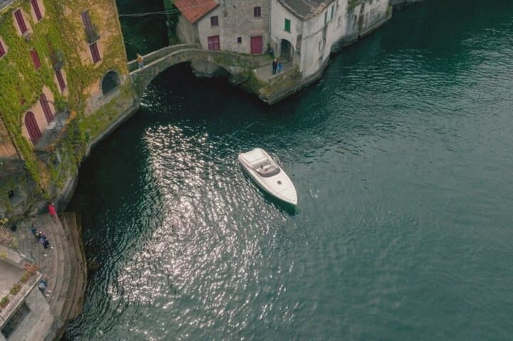 Lake Como Private 1-Hour Boat Tour: Villas, Views & Film Locations photo 6