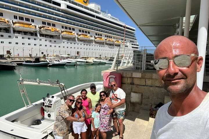 Half-Day Malta Speedboat Charter: Blue Lagoon, Comino & Coastal Caves photo 3