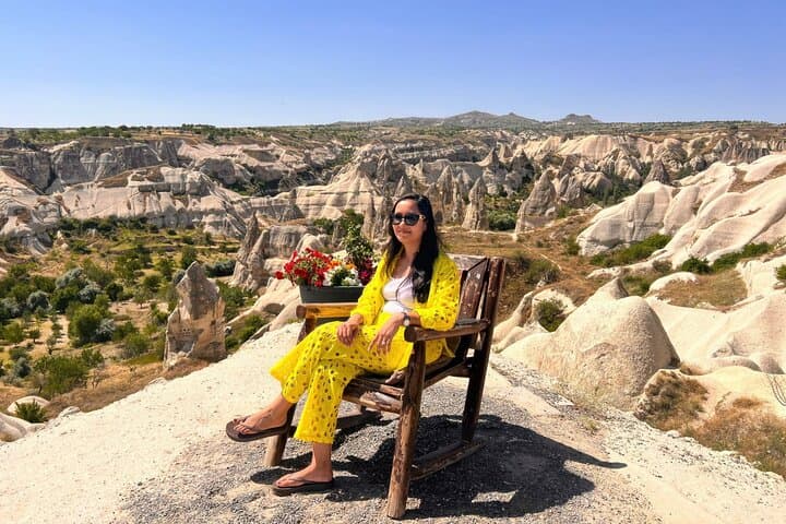 Cappadocia Highlights: Full-Day Red & Blue Tour to Fairy Chimneys, Avanos and Underground Ozkonak