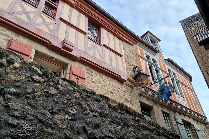 Mont Saint-Michel 2-Hour Guided Walking Tour: Abbey, Tides & Hidden Alleys photo 2