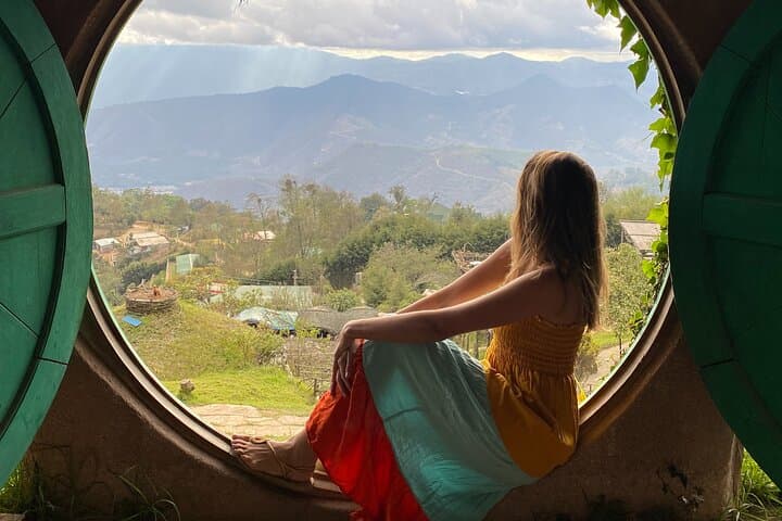 5-Day Guatemala Must-See: Antigua, Hobbitenango & Lake Atitlan photo 6