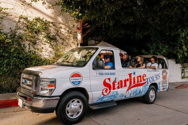 Hollywood to Beverly Hills Celebrity Homes Tour — See Stars, Landmarks & Sunset Strip photo 4