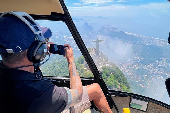 Helicopter Tour Over Christ the Redeemer — 30-Minute Rio Skyline Flight photo 3