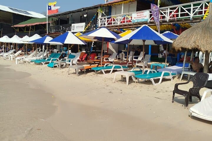 Playa Blanca Shuttle to Barú Island — Quiet Beach Day Trip from Cartagena photo 3