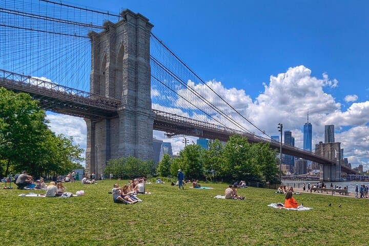 Private Brooklyn Walking Tour: DUMBO, Williamsburg & Bushwick Street Art photo 6