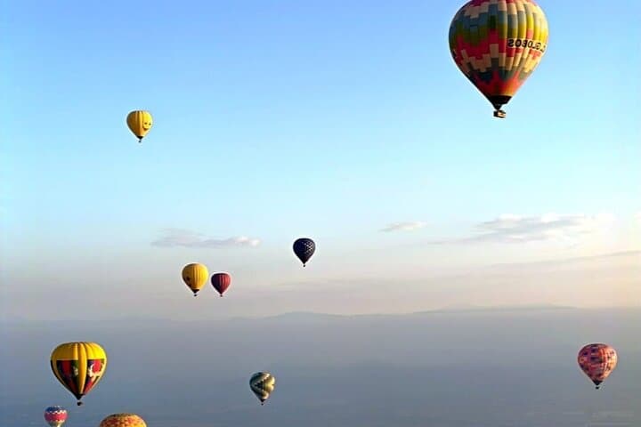 Sunrise Hot Air Balloon Over Teotihuacan with Cave Breakfast photo 2