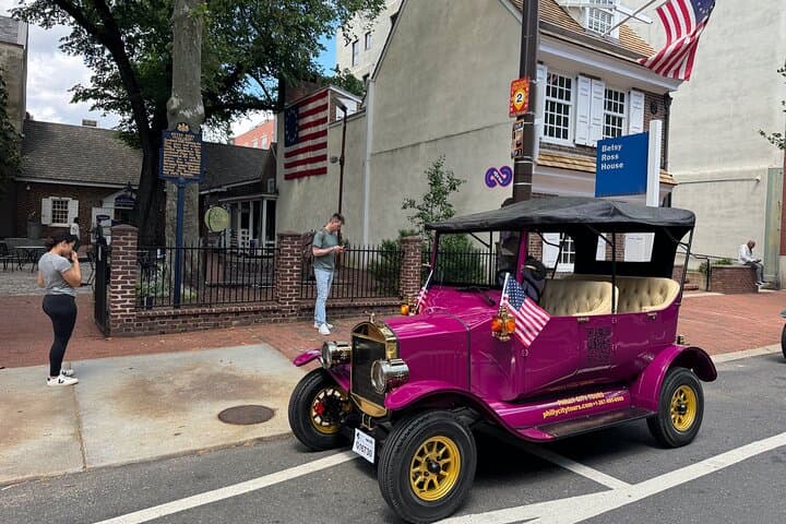 Philadelphia Vintage Car and Electric Cart City Tour Guide photo 5