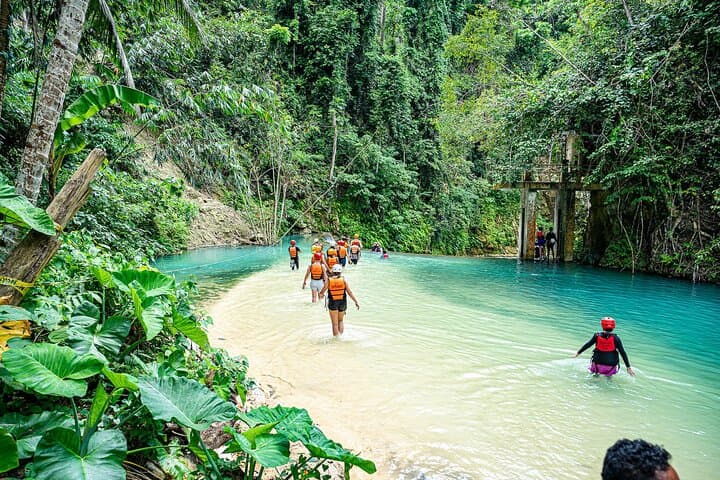 Kawasan Canyoning: Full-Day Kawasan Falls Adventure with Lunch photo 2