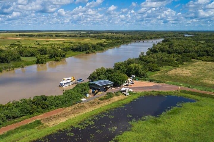 Adelaide River Jumping Crocodile Cruise from Darwin — Half-Day Wildlife Tour photo 4