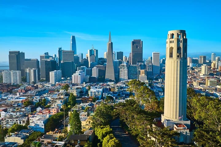 Bus Tour in Oakland, California