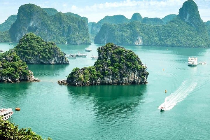 Melody of Vietnam and Bali: 11-Day Cultural and Active Adventure photo 3