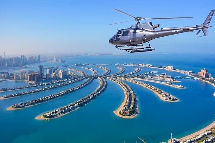 Dubai Helicopter Tour Over Palm Jumeirah & Burj Khalifa — Private Transfers Included photo 4