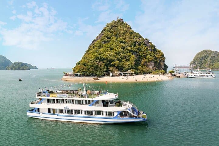 Halong Bay Day Cruise — Kayak Luon Cave, Explore Sung Sot & Ti Top Beach photo 5