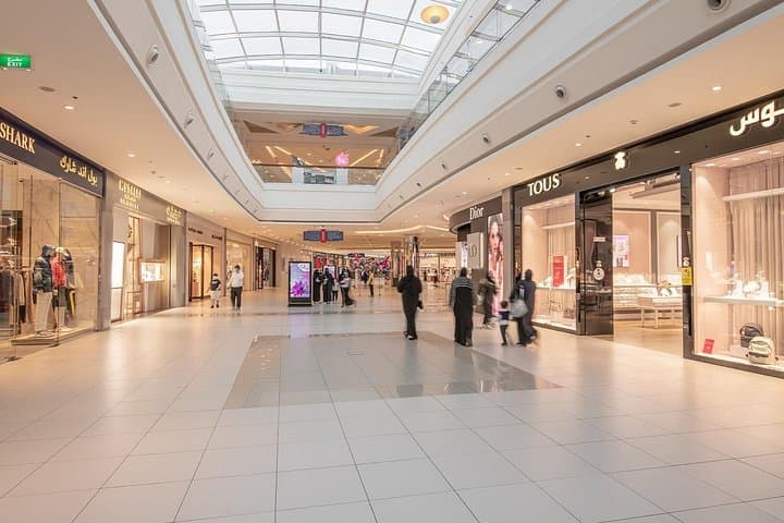 Al Balad Essence Tour: Jeddah Corniche, Tahlia Street & Red Sea Mall photo 2