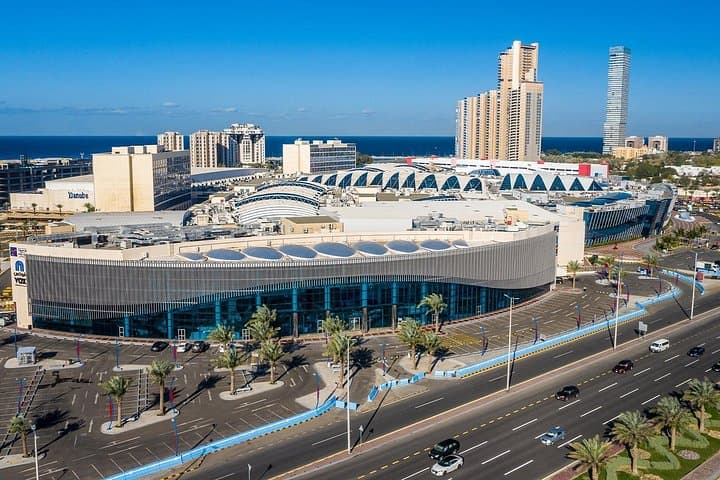 Al Balad Essence Tour: Jeddah Corniche, Tahlia Street & Red Sea Mall photo 3