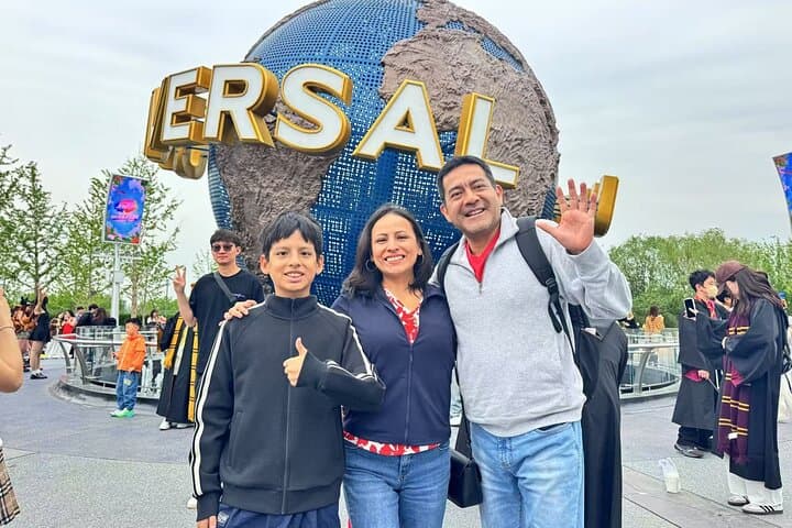 Full-Day Beijing Universal Resort Guided Tour with Private Transfer photo 5