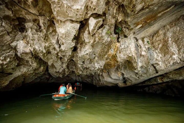 Vang Vieng 2-Day Blue Lagoon and Caves Tour from Vientiane photo 5