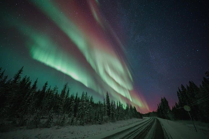 Rovaniemi Aurora Hunt: Guaranteed Northern Lights Photo Tour photo 1