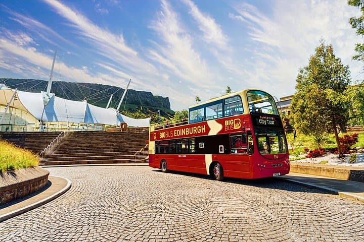 Edinburgh Hop-On Hop-Off Big Bus & Britannia Tour — 48-Hour Sightseeing Guide photo 1