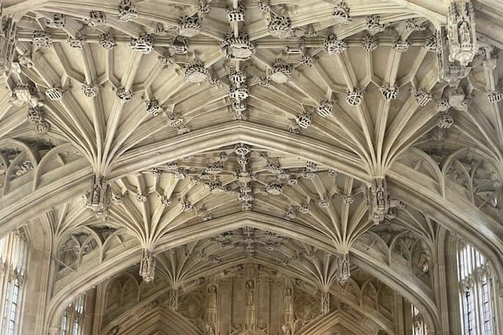 Oxford Town and Gown Walking Tour with Divinity School Entry photo 2