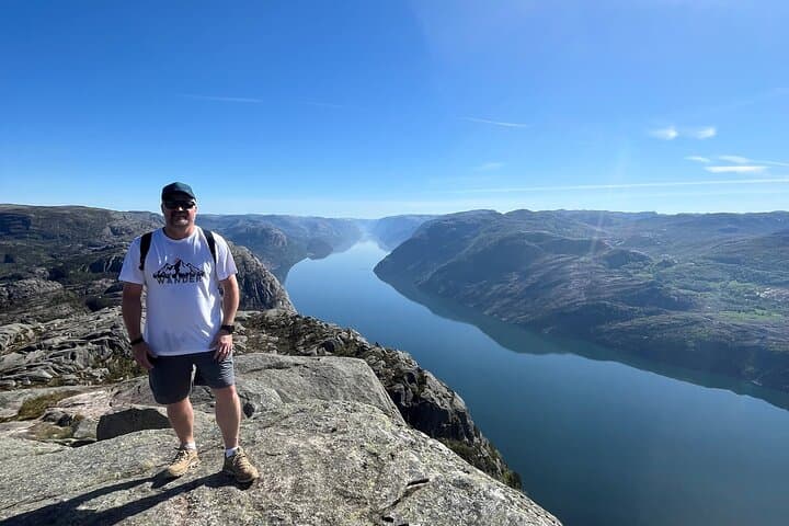 Ultimate Lysefjorden Adventure: Preikestolen, Flørli Stairs & Kjerag Multi-Day Hike