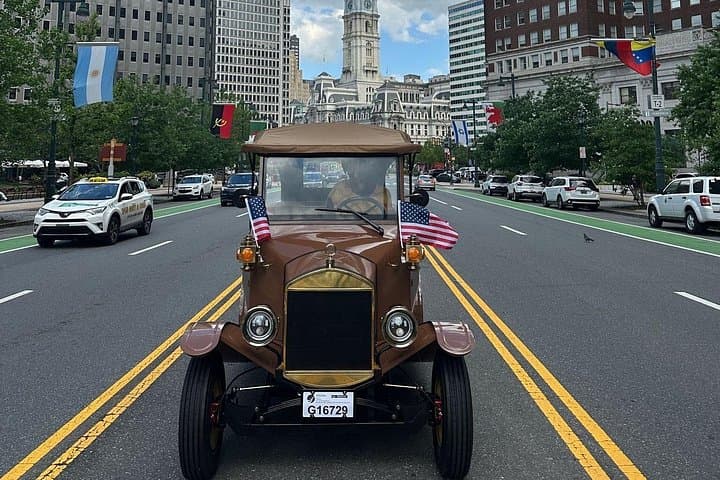 Historic Philadelphia by Electric Model‑T: One‑Hour Guided City Tour photo 2