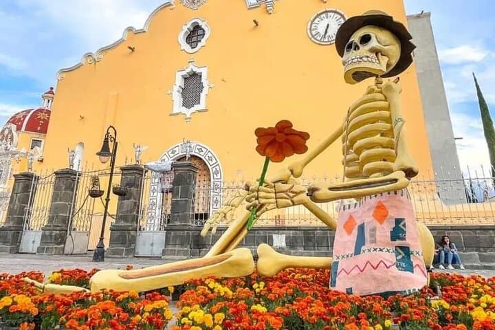 Experience Atlixco's Day of the Dead: Monumental Catrinas & Cempasúchil Fields
