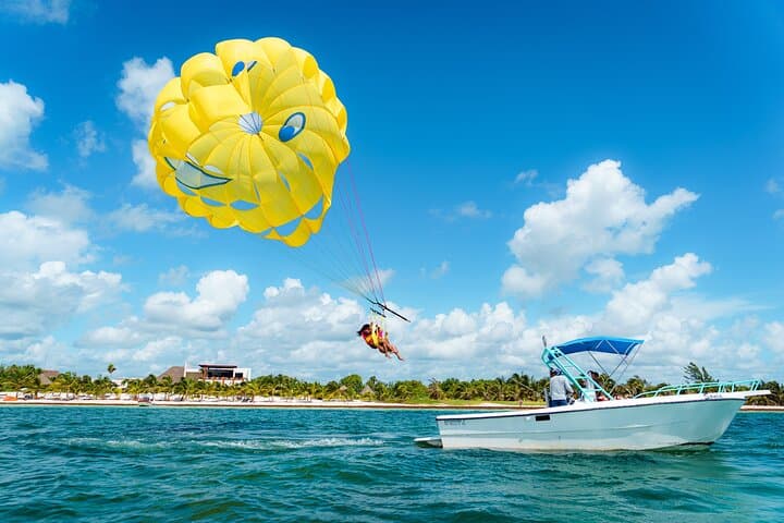 Parasail Maroma Beach: Sky-High Views with Beach Club Access in Riviera Maya photo 4