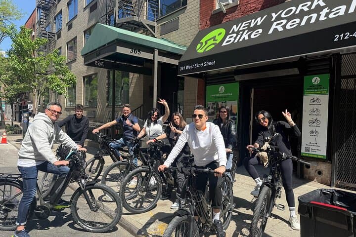 Central Park & NYC Bike Rentals: Explore Manhattan by Bike