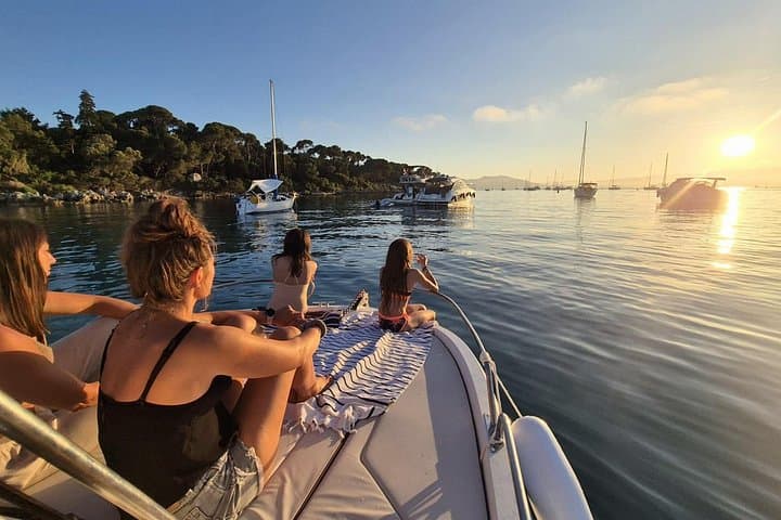 Evening Private Boat to the Lérins Islands from Cannes — Sunset Cruise photo 1