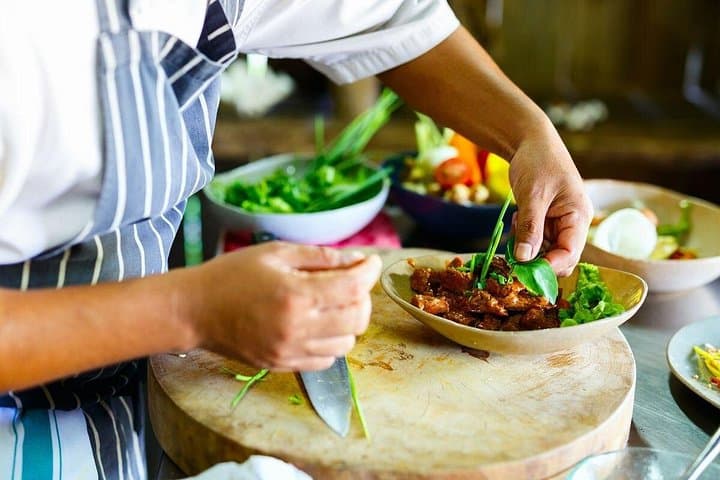 Hoi An Bike Tour: Tra Que Farming and Vietnamese Cooking Experience photo 4