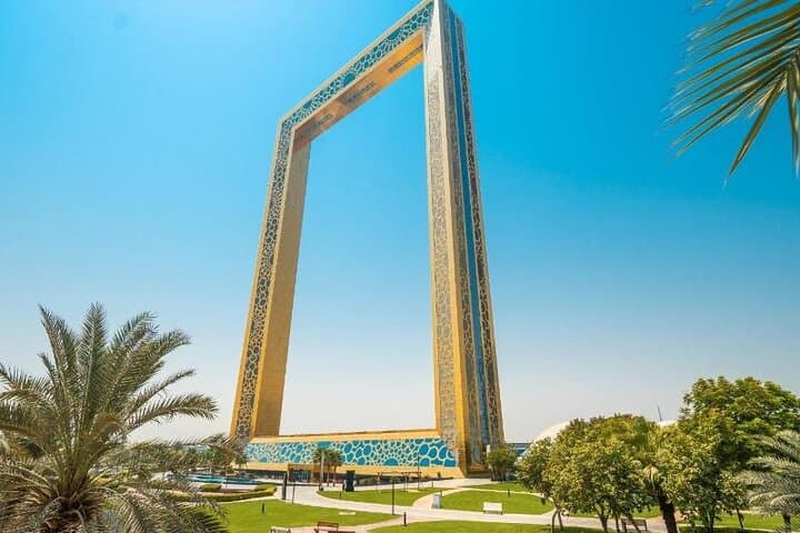 Dubai Frame Entrance Ticket: Sky Deck, Glass Walkway & Old Dubai Gallery