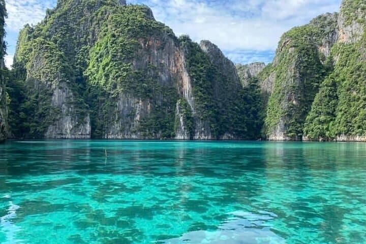 Phi Phi Sunrise Speedboat: Beat the Crowds Half-Day to Maya Bay photo 6