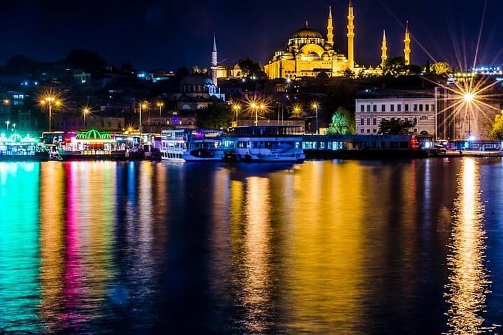 Bosphorus Night Lights Cruise: Evening Boat Tour with Tea & Cookies in Istanbul photo 2