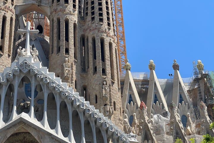 Sagrada Família Tour from Stone to Soul — Priority Access Guided Experience photo 2