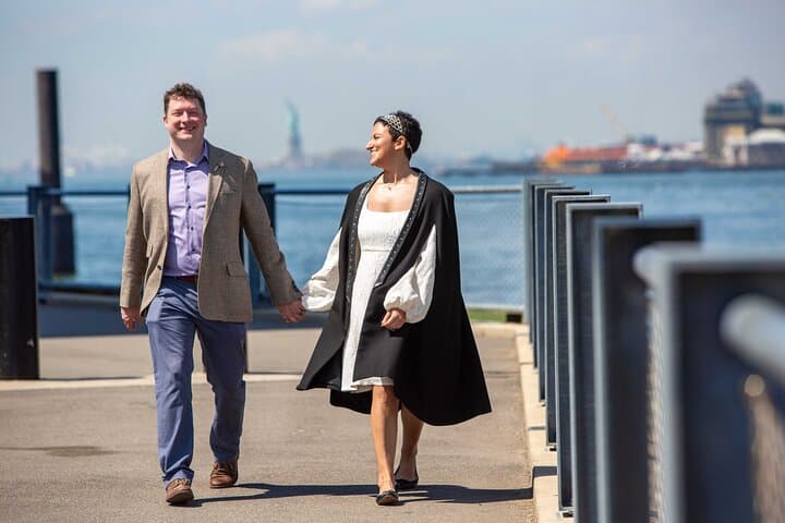 DUMBO & Brooklyn Bridge Photo Shoot: Two-Hour Iconic NYC Portrait Session photo 6