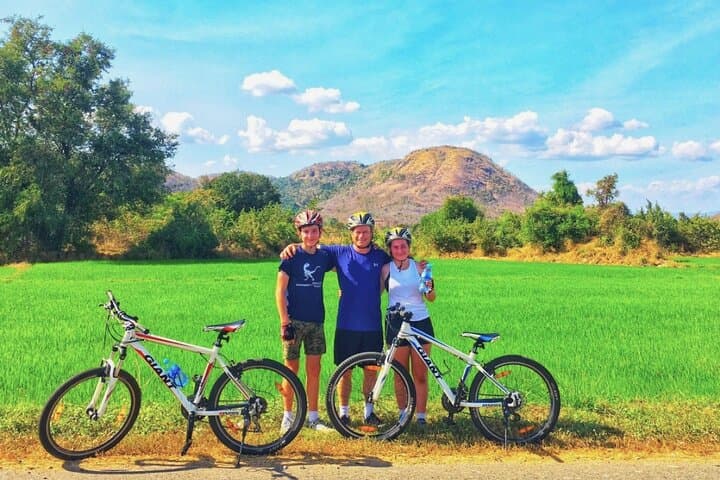 Explore Hoa Lu & Trang An: Full-Day Ninh Binh Tour from Hanoi photo 3