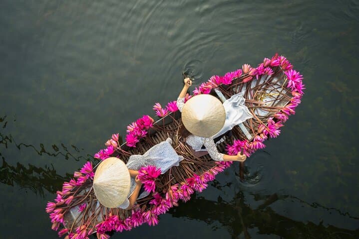 Explore Hoa Lu & Trang An: Full-Day Ninh Binh Tour from Hanoi