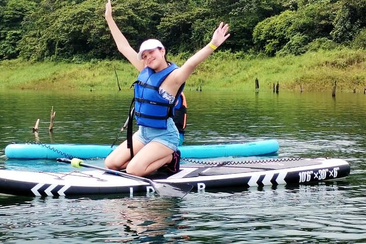 Paddleboarding on Arenal Lake: Volcano Views & Wildlife in La Fortuna photo 3
