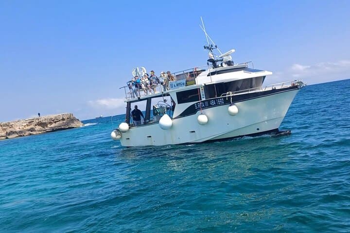 Monopoli Mini Boat Tour from Margherita Pier: Sea Caves & Coastal Views photo 4