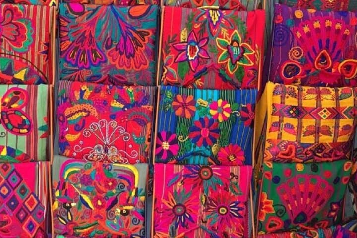Craft Workshops, Textiles and Village Life Around Antigua Guatemala photo 5