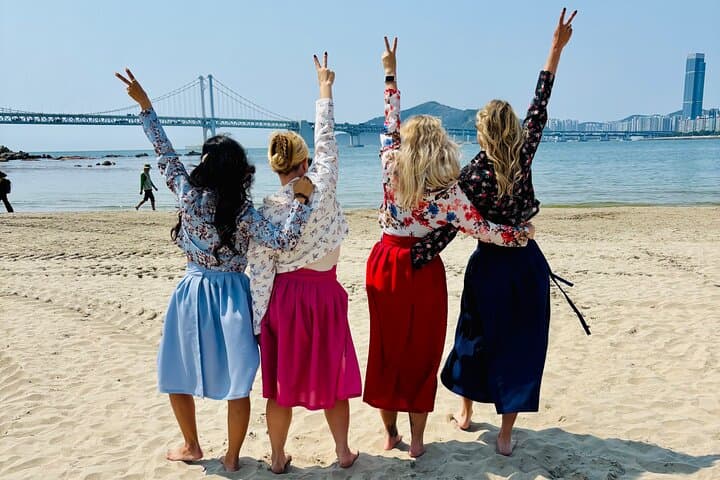 Hanbok Rental at Gwangalli Beach: Traditional Dress Photo Experience in Busan photo 5